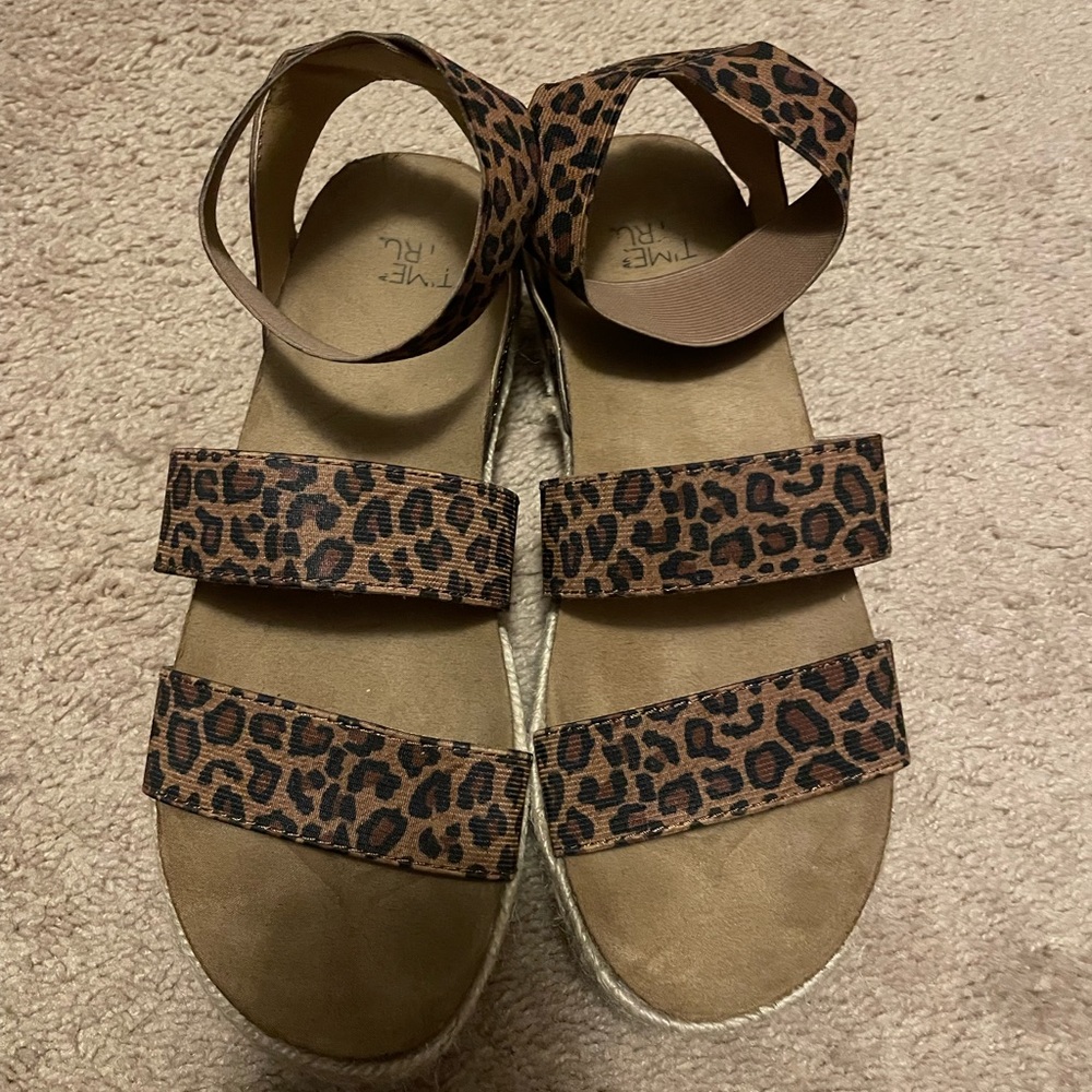 Leopard print platform sandals